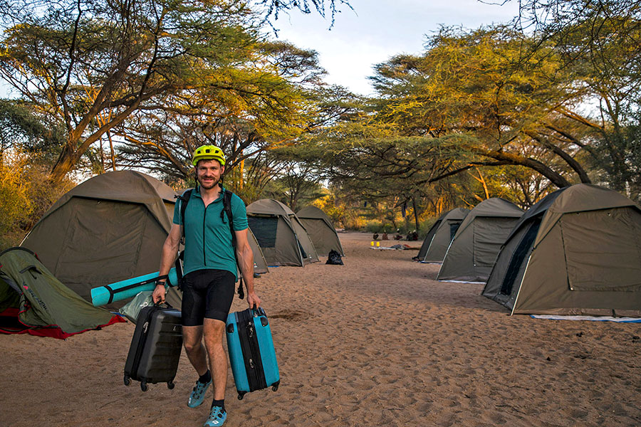 8 days Uganda camping safari